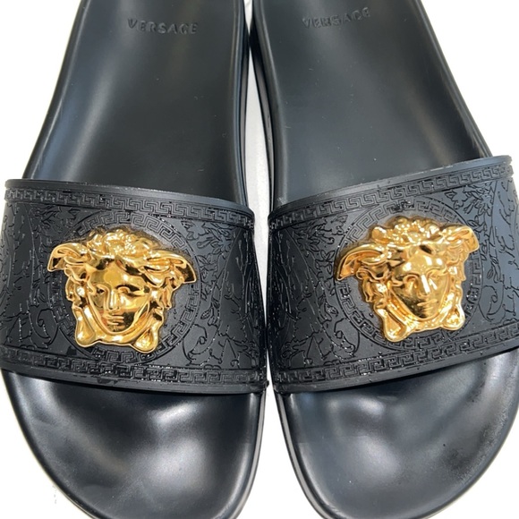 Versace slides - Picture 4 of 5